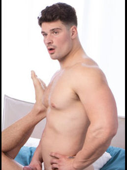 Ezra Mahomes