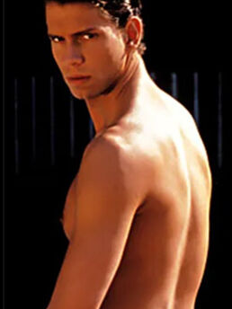 Alex Carrington