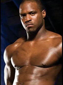 Damien Holt