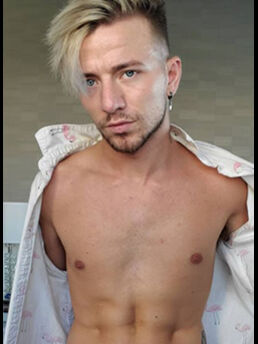 Dustin Schroeder