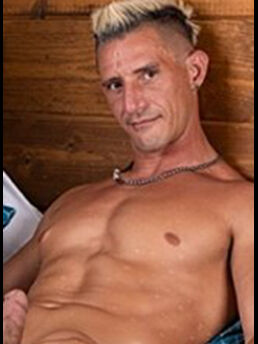 Jax Thirio.Jack Valor