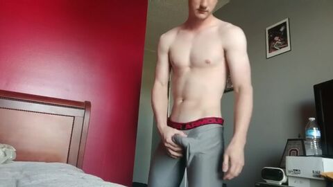 Showing off a FAT bulge and cumshot