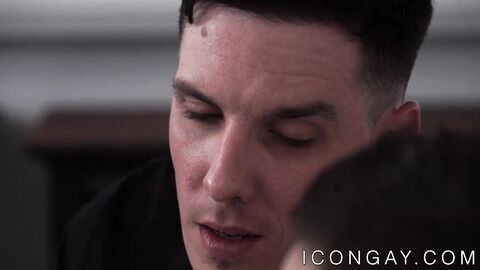Inked homo Michael Stax eats ass before anal pounding