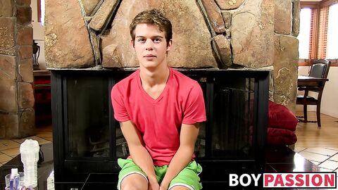 Hot young Alex Jordan jerking off with fleshlight solo