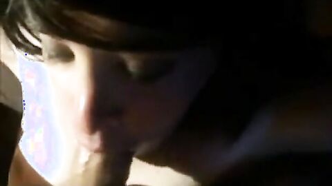Big-cock Daddy Gets a Deep Blowjob from Amateur Crossdresser