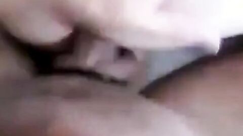 Barebacking Amateur Oozes with Anal Pleasure