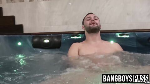 Hot bath prompts a masturbation session