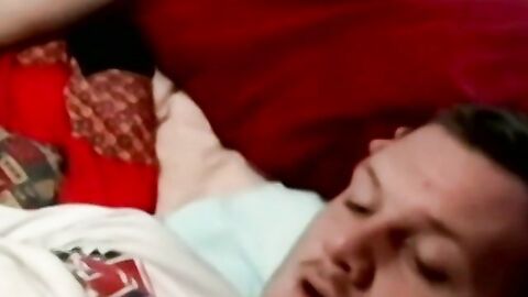 Amateurs have good time lying next to each other jerking off