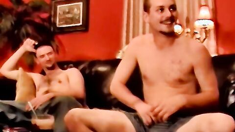 Hardcore bareback sex with twink amateurs ends with hot cum