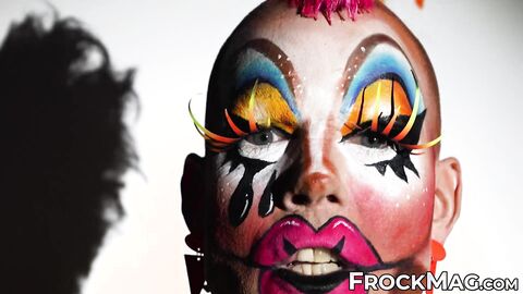 Kinky cake eating and kissing compilation with kinky clowns Jarry the Clown and Sandy