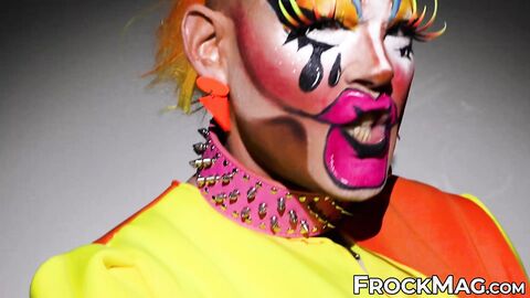 Kinky cake eating and kissing compilation with kinky clowns Jarry the Clown and Sandy