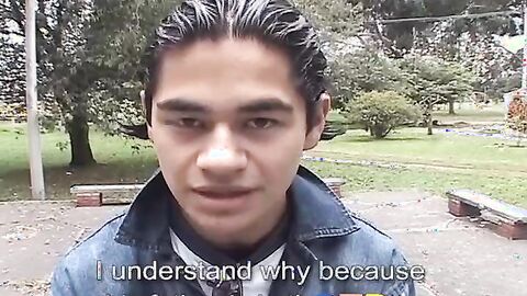 Cute twinks Alfonso and Cesar stuff each other in a shower