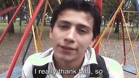 Cute twinks Alfonso and Cesar stuff each other in a shower