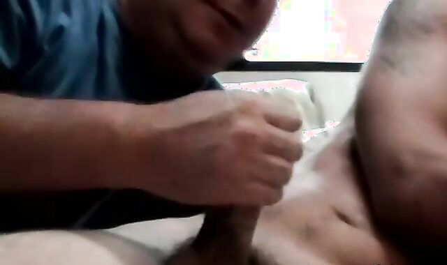 Mature homosexual helps out a young amateur cum blast