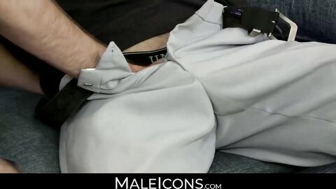 MaleIcons.com - Hottie James loves to bang Aaron's tight ass after a hot and intense