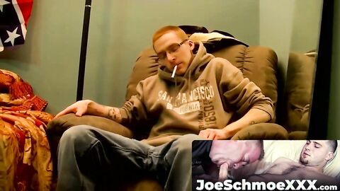 JoeSchmoeXXX.com - Nerdy looking amateur dude with glasses strips and jerks off his c
