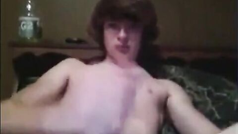 Amateur Twink Masturbating on Webcam