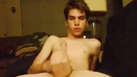 Twink's Cum Spraying Adventure