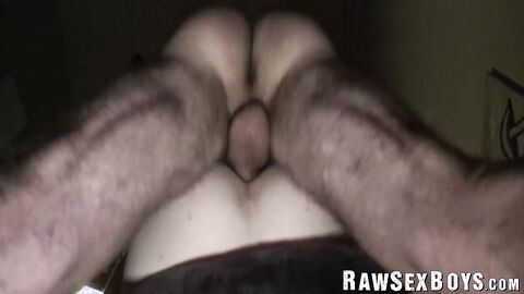 Flip fuck bareback with amateurs Jeremy George and Julian Waits