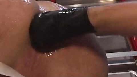 Jessie Balboa fists Steve Cannon aftet he craved for some deep anal stimulation