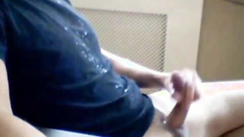 Pissing Cum Like a Pro