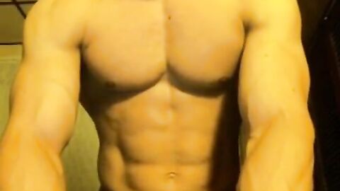 Muscle Men Showing Off - Big Cocks on Cam