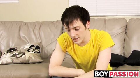 Solo masturbation and cumming with twink Jesse Jordan