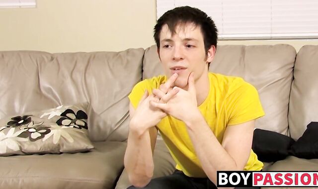 Solo masturbation and cumming with twink Jesse Jordan