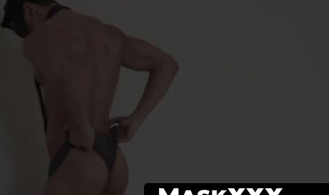 MaskXXX.com - Big dick striper Nick Vargas's jacking off the proper way solo
