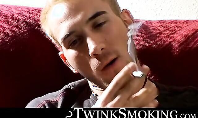 Sensual cock stroking and hardcore chainsmoking by hairy Jacob