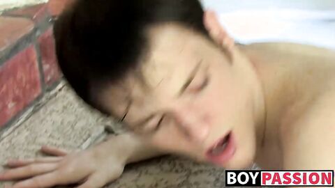 Twink blows his man before being bent over and analrailed