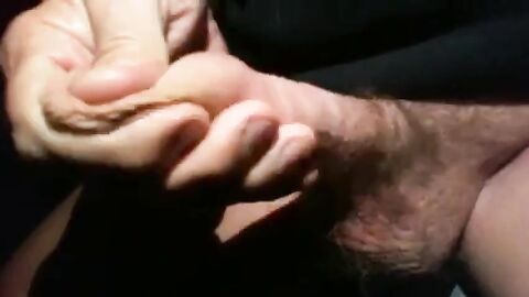 Homemade Masturbation: Cumming in Foreskin