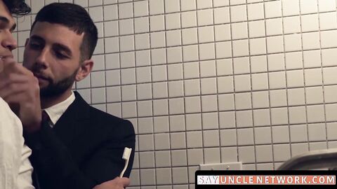 SayUncleNetwork.com - Two Mormon twinks raw fuck secretly in the bathroom