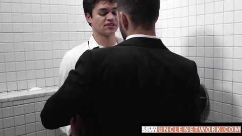 SayUncleNetwork.com - Two Mormon twinks raw fuck secretly in the bathroom