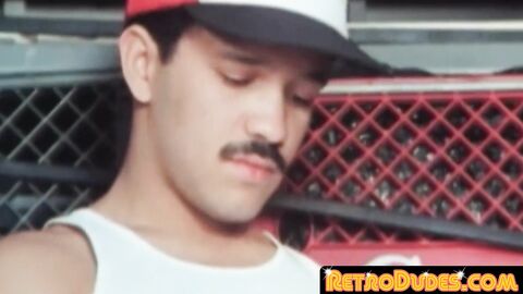 RetroDudes.com - Handsome homo strokes BBC while deviants enjoy bareback fun