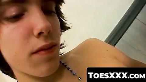 ToesXXX.com - Handsome jock's forceful cum load ejaculation into his feet