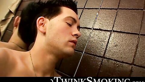 Wild cock jacking and hardcore smoking by Jayden Taylor