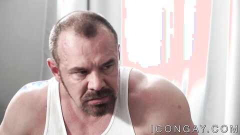 Homo hunk Max Sargent anally drills inked stepson with vigor