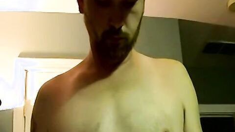 Amateur dude jacks off and has his cock sucked by mature gay
