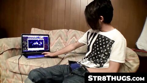 Str8Thugs.com - Fit Devin's post-guitar play cum load jerk off session as a self-rewa