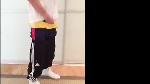 Twink Handjob Amateur Video - Sehr Geil