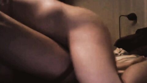 Muscled hunks bareback threesome