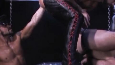 Violator fists Matthieu Paris and Butch Grand, eventually all threemen fist each othe