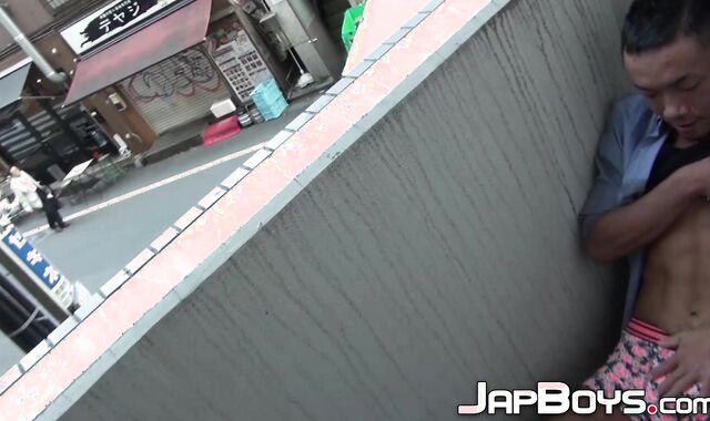 Solo action with young Japanese twink in hot wanking video