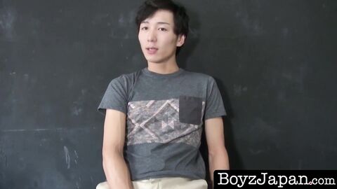 BoyzJapan.com - Skinny Asian twinks screwing till jizz spraying time
