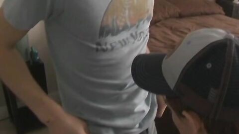 Young twink Austin Parker fucked by perfect abs boyfriend