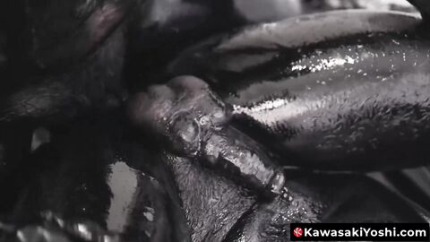 KawasakiYoshi.com - Asian Damian Dragon and Yoshi Kawasaki breed raw splattering oily