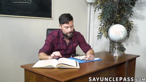Rob Quin got fucked by his jealous professor Matt the Dom Dad