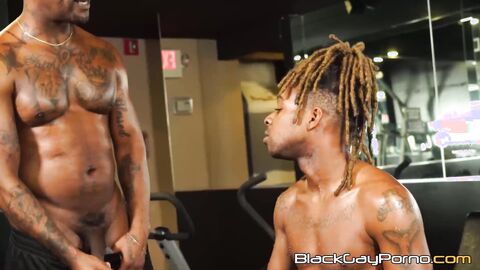 Romance and Savage Moore started breeding raw in the middle of their gym workout