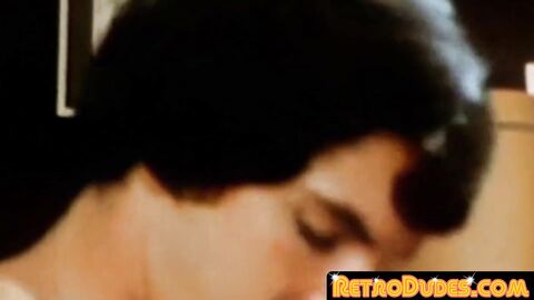 RetroDudes.com - Muscular homos touch themselves before passionate sex